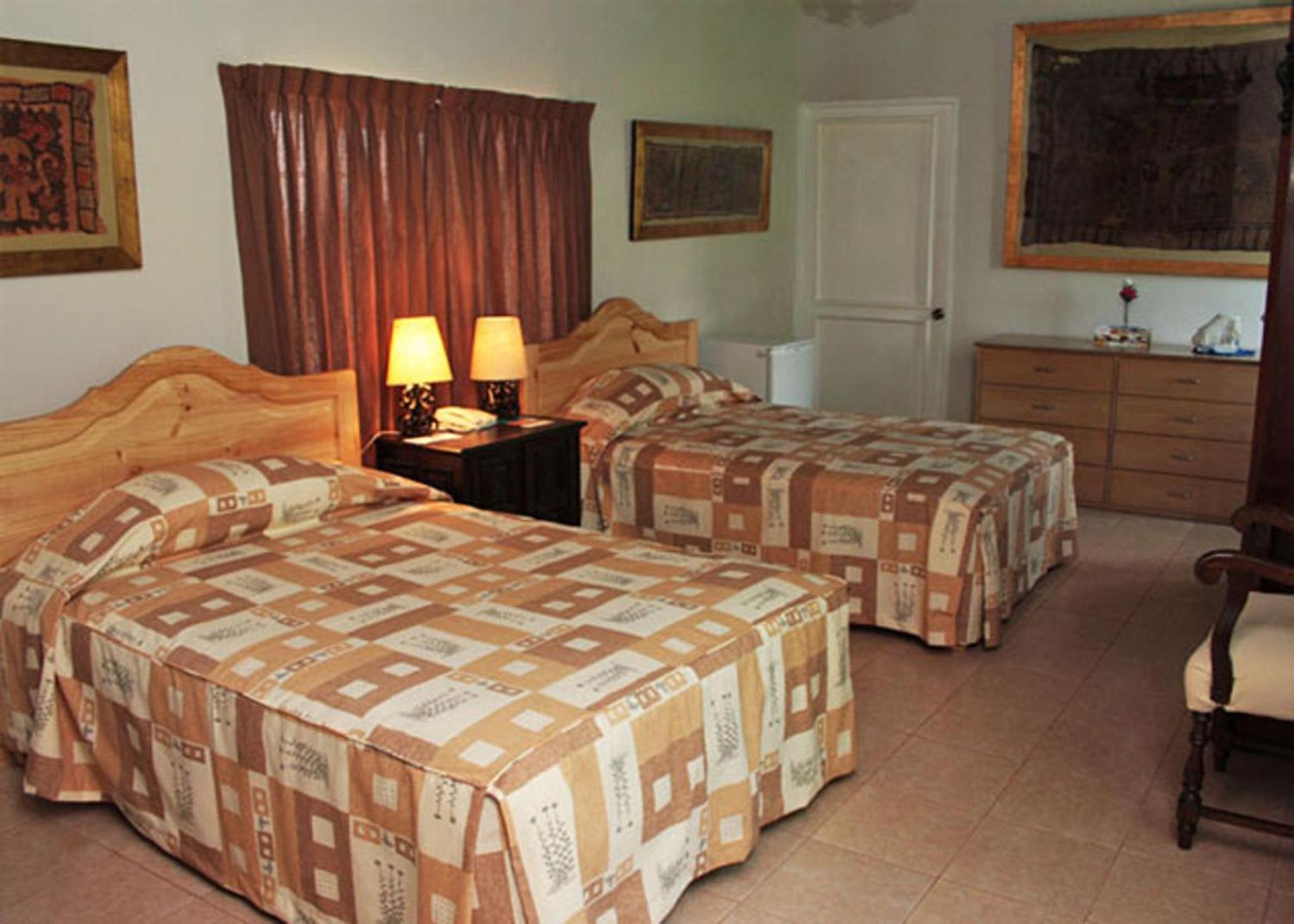 Hotel Majoro Nazca Esterno foto
